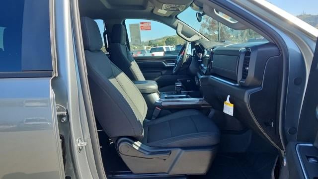 2026 Chevrolet Silverado 1500 Crew Cab Short Box 2-Wheel Drive RST
