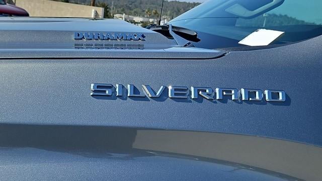 2026 Chevrolet Silverado 1500 Crew Cab Short Box 2-Wheel Drive RST