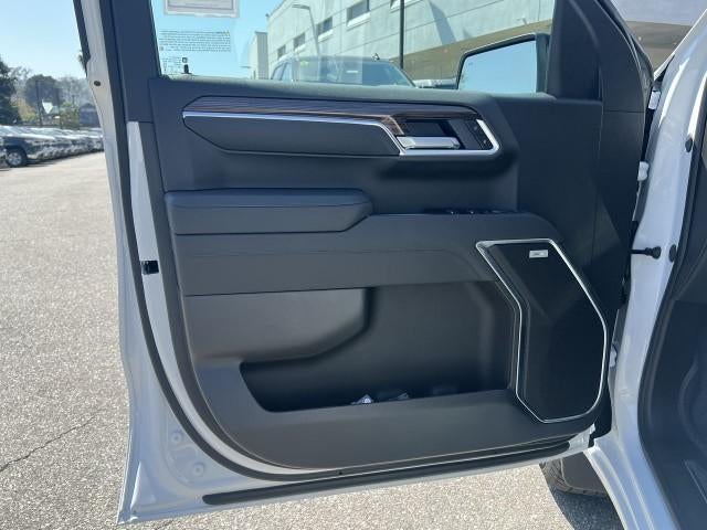 2026 Chevrolet Silverado 1500 Crew Cab Short Box 2-Wheel Drive RST