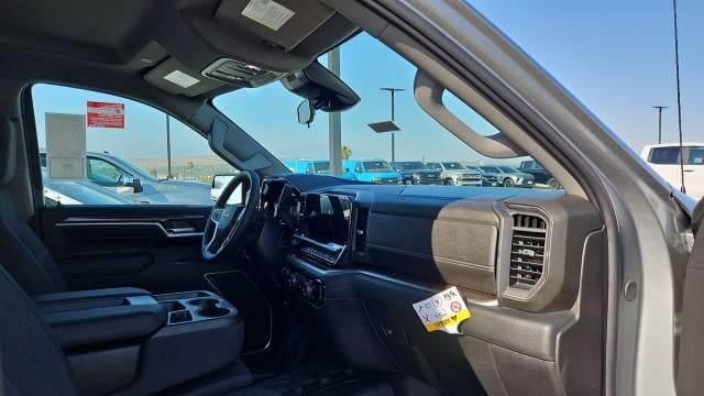 2026 Chevrolet Silverado 1500 Crew Cab Short Box 2-Wheel Drive RST
