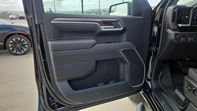 2026 Chevrolet Silverado 1500 Crew Cab Short Box 2-Wheel Drive RST