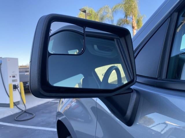 2026 Chevrolet Silverado 1500 Crew Cab Short Box 4-Wheel Drive Custom