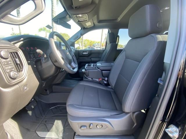 2026 Chevrolet Silverado 1500 Crew Cab Short Box 4-Wheel Drive Custom