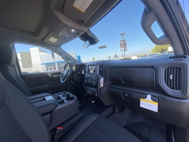 2026 Chevrolet Silverado 1500 Crew Cab Short Box 4-Wheel Drive Custom