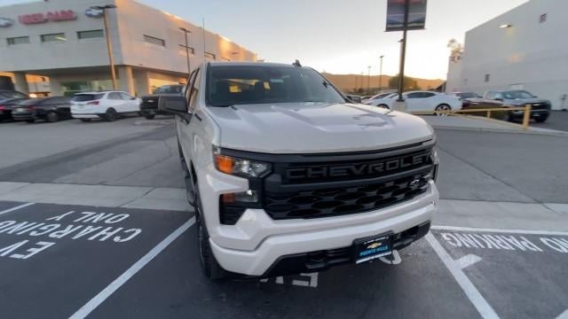 2026 Chevrolet Silverado 1500 Crew Cab Short Box 4-Wheel Drive Custom