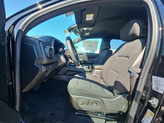 2026 Chevrolet Colorado Crew Cab Short Box 2-Wheel Drive Work Truck