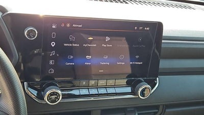 2025 Chevrolet Colorado WT/LT