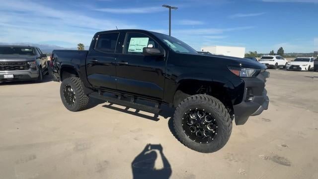 2026 Chevrolet Colorado Crew Cab Short Box 2-Wheel Drive Work Truck