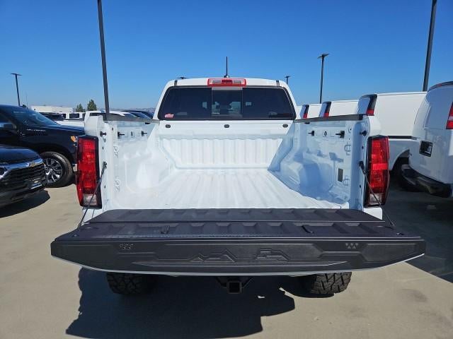 2026 Chevrolet Colorado Crew Cab Short Box 2-Wheel Drive Work Truck