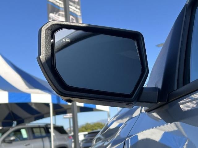 2026 Chevrolet Colorado Crew Cab Short Box 2-Wheel Drive LT