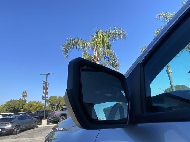 2026 Chevrolet Colorado Crew Cab Short Box 2-Wheel Drive LT