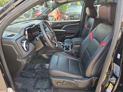 2024 Chevrolet Colorado Base