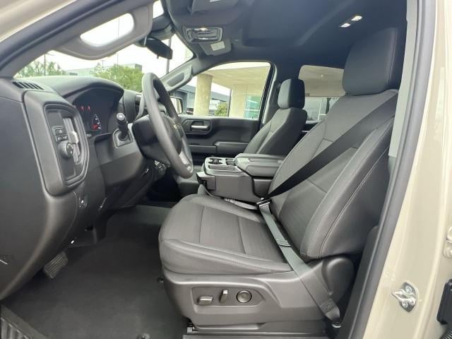 2026 Chevrolet Silverado 1500 Double Cab Standard Box 2-Wheel Drive Custom