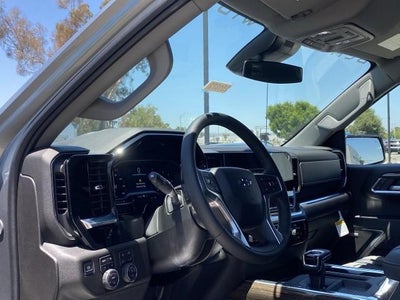 2025 Chevrolet Silverado 1500 Crew Cab Short Box 4-Wheel Drive RST