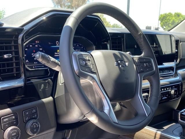 2025 Chevrolet Silverado 1500 Crew Cab Short Box 4-Wheel Drive RST