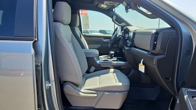 2026 Chevrolet Silverado 1500 Crew Cab Short Box 4-Wheel Drive RST