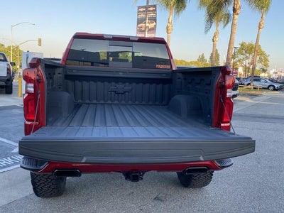 2025 Chevrolet Silverado 1500 Crew Cab Short Box 4-Wheel Drive RST