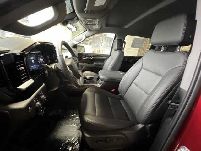 2026 Chevrolet Silverado 1500 Crew Cab Short Box 4-Wheel Drive RST