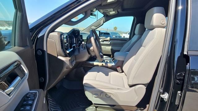2026 Chevrolet Silverado 1500 Crew Cab Short Box 4-Wheel Drive RST