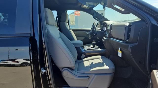 2026 Chevrolet Silverado 1500 Crew Cab Short Box 4-Wheel Drive RST