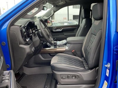 2025 Chevrolet Silverado 1500 Crew Cab Short Box 4-Wheel Drive RST