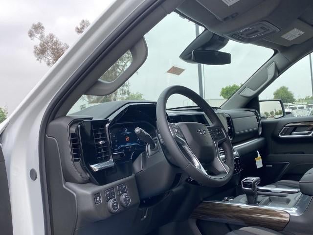 2025 Chevrolet Silverado 1500 Crew Cab Short Box 4-Wheel Drive RST