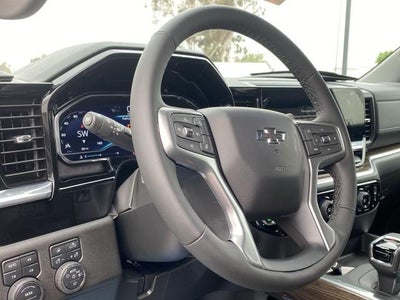 2025 Chevrolet Silverado 1500 Crew Cab Short Box 4-Wheel Drive RST