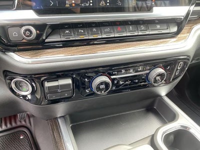 2025 Chevrolet Silverado 1500 Crew Cab Short Box 4-Wheel Drive RST