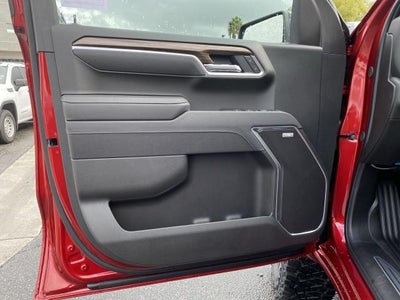 2025 Chevrolet Silverado 1500 Crew Cab Short Box 4-Wheel Drive RST