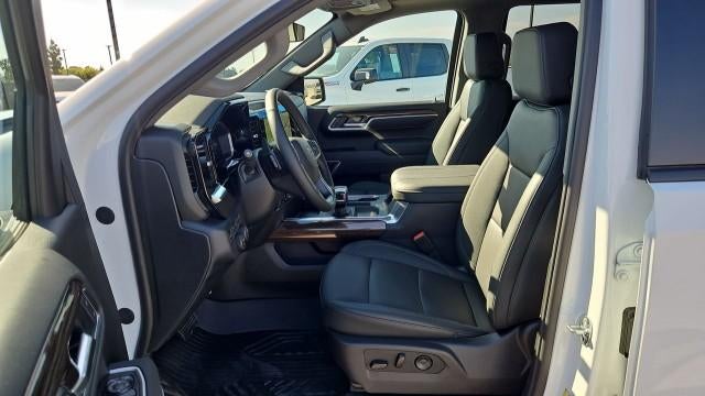 2026 Chevrolet Silverado 1500 Crew Cab Short Box 4-Wheel Drive RST