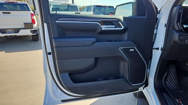 2026 Chevrolet Silverado 1500 Crew Cab Short Box 4-Wheel Drive RST