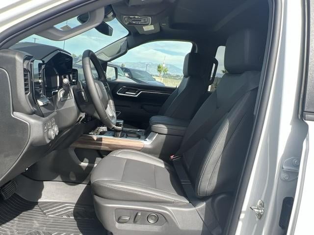 2026 Chevrolet Silverado 1500 Crew Cab Short Box 4-Wheel Drive RST