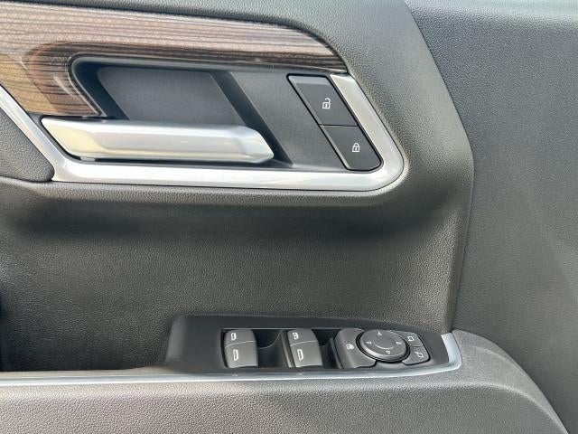 2026 Chevrolet Silverado 1500 Crew Cab Short Box 4-Wheel Drive RST