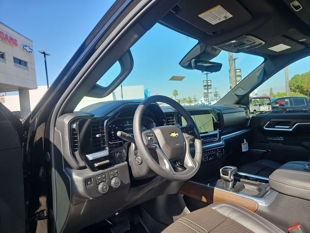 2026 Chevrolet Silverado 1500 Crew Cab Short Box 4-Wheel Drive High Country