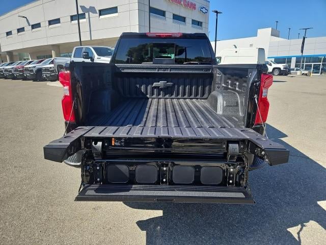 2026 Chevrolet Silverado 1500 Crew Cab Short Box 4-Wheel Drive High Country