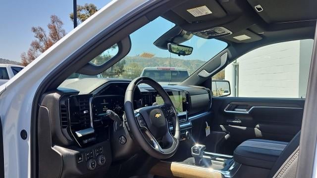 2026 Chevrolet Silverado 1500 Crew Cab Short Box 4-Wheel Drive High Country