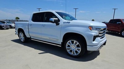 2026 Chevrolet Silverado 1500 Crew Cab Short Box 4-Wheel Drive High Country