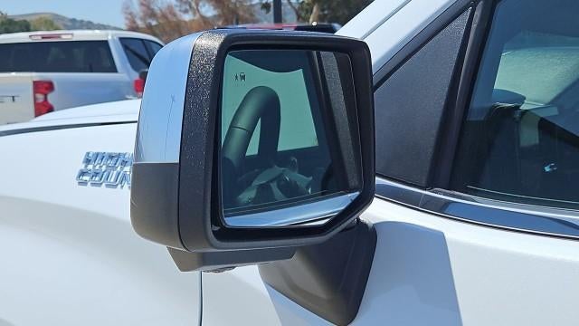 2026 Chevrolet Silverado 1500 Crew Cab Short Box 4-Wheel Drive High Country