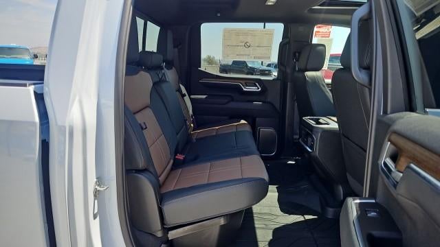 2026 Chevrolet Silverado 1500 Crew Cab Short Box 4-Wheel Drive High Country