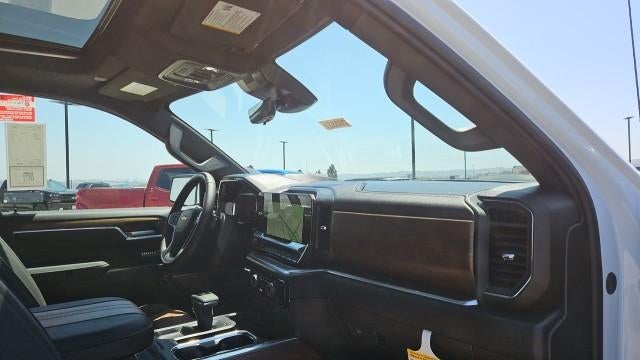 2026 Chevrolet Silverado 1500 Crew Cab Short Box 4-Wheel Drive High Country