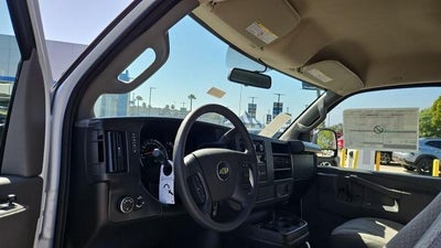 2026 Chevrolet Express Cargo 2500 Regular Wheelbase Rear-Wheel Drive