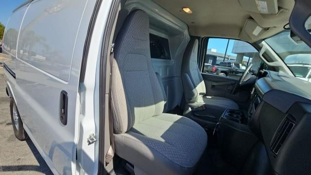 2026 Chevrolet Express Cargo 2500 Regular Wheelbase Rear-Wheel Drive