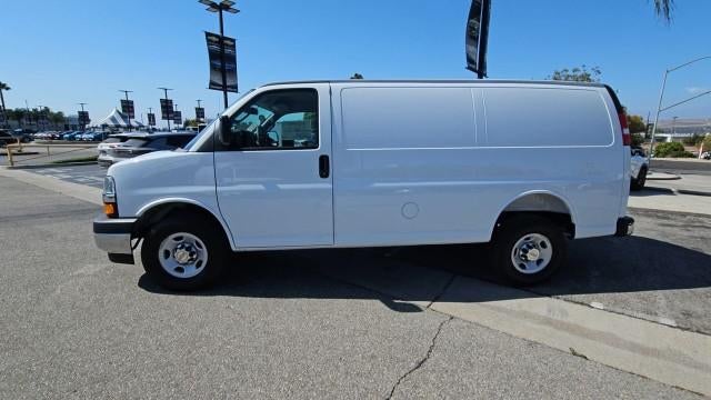 2026 Chevrolet Express Cargo 2500 Regular Wheelbase Rear-Wheel Drive