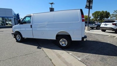 2026 Chevrolet Express Cargo 2500 Regular Wheelbase Rear-Wheel Drive