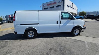 2026 Chevrolet Express Cargo 2500 Regular Wheelbase Rear-Wheel Drive