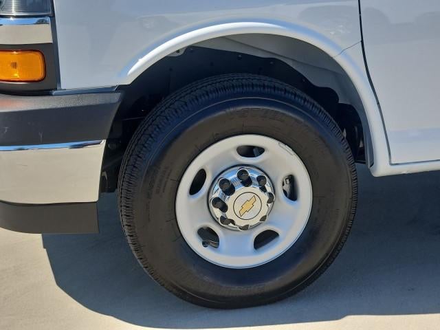 2026 Chevrolet Express Cargo 2500 Regular Wheelbase Rear-Wheel Drive