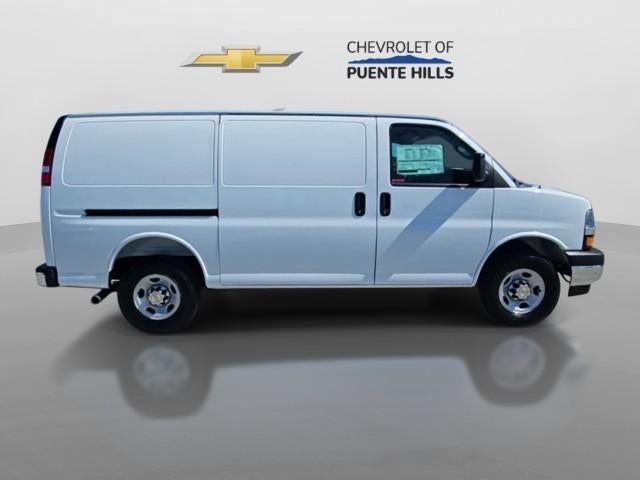 2026 Chevrolet Express Cargo 2500 Regular Wheelbase Rear-Wheel Drive