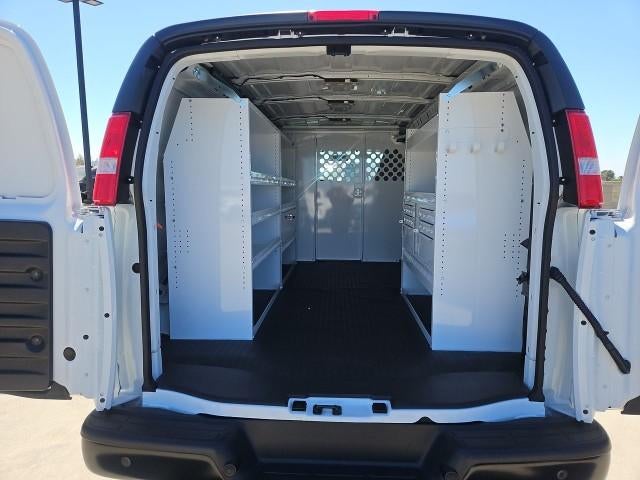 2026 Chevrolet Express Cargo 2500 Regular Wheelbase Rear-Wheel Drive
