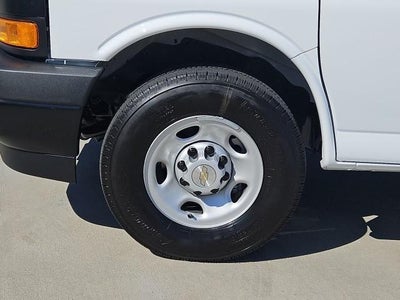 2026 Chevrolet Express Cargo 2500 Regular Wheelbase Rear-Wheel Drive
