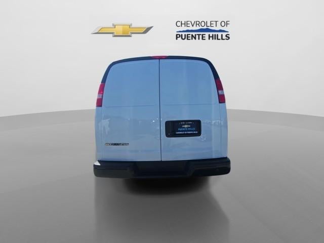 2026 Chevrolet Express Cargo 2500 Regular Wheelbase Rear-Wheel Drive